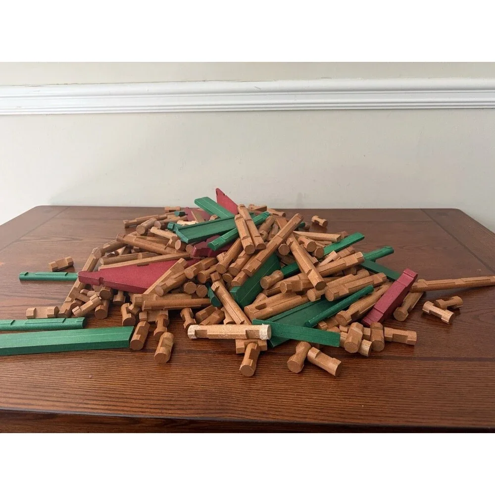 Original Lincoln Logs Wooden Play Set - 327 Pieces - Complete